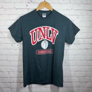 UNLV BASKETBALL Men's Short Sleeve Crew Neck T-Shirt Size Small -Gray/Red/ White